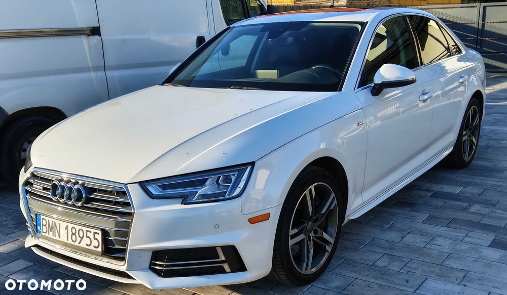 Audi A4 Limousine