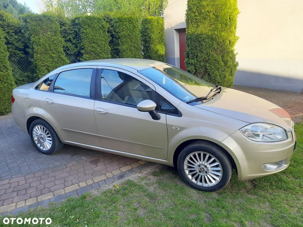Fiat Linea 1.4 Fresh - 9