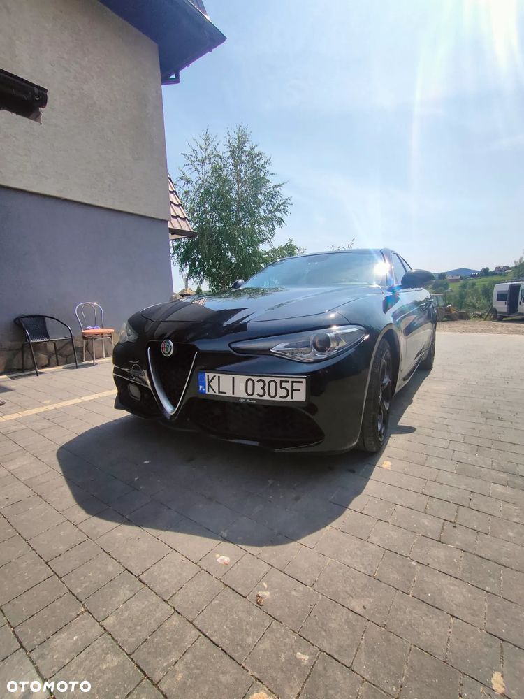 Alfa Romeo Giulia 2.0 Turbo 16V AT8-Q4 Veloce Ti - 20