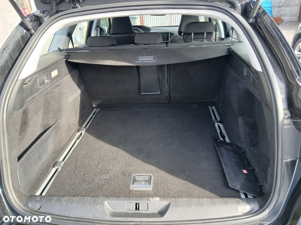 Peugeot 308 BlueHDi 150 Stop & Start Allure - 11
