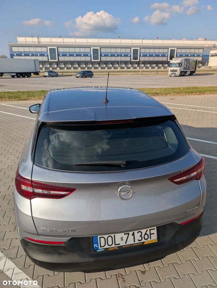 Opel Grandland X 1.2 Start/Stop Business Elegance - 9