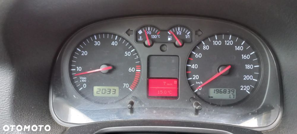 Volkswagen Golf 1.4 CL - 12