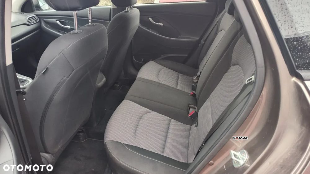 Hyundai i30 1.5 DPI Classic + - 2