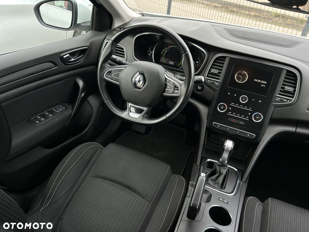 Renault Megane TCe 140 GPF EDC ZEN - 11