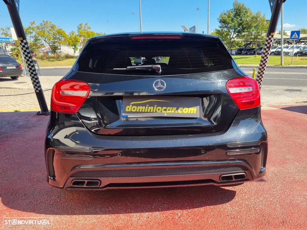 Mercedes-Benz A 180 7G-DCT AMG Line - 8
