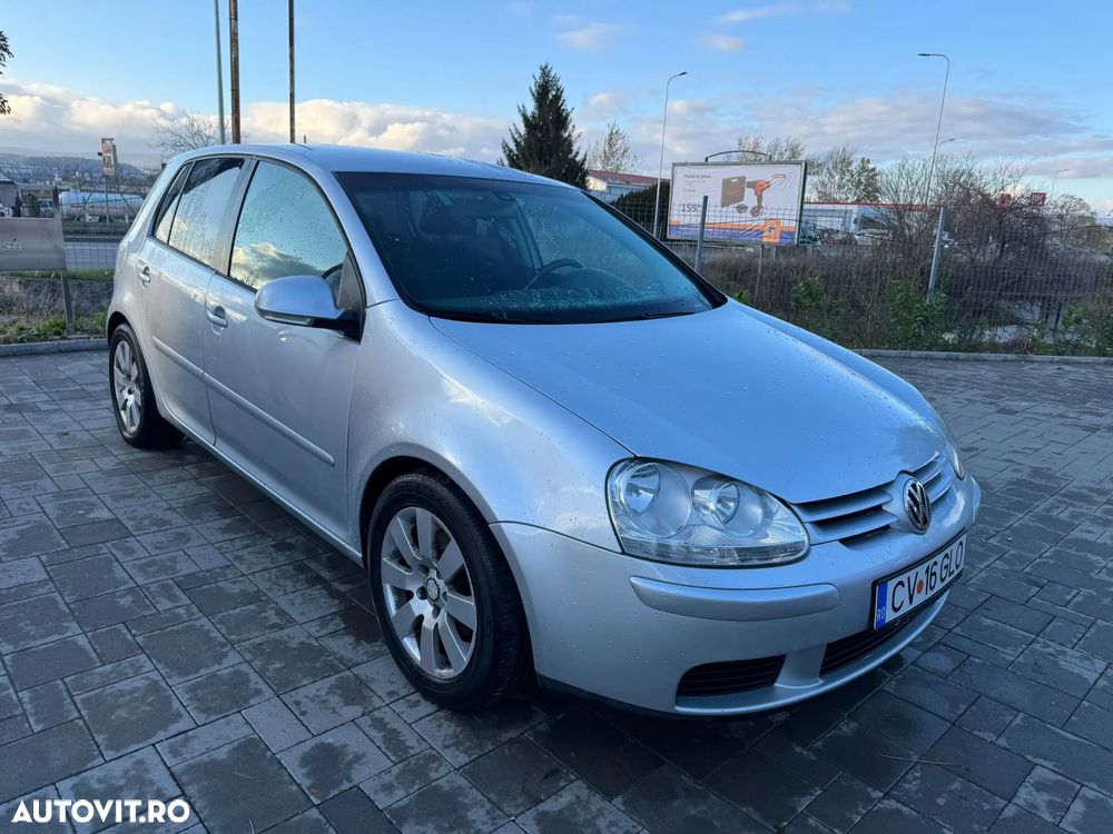 Volkswagen Golf 1.9 TDI DPF Trendline - 9