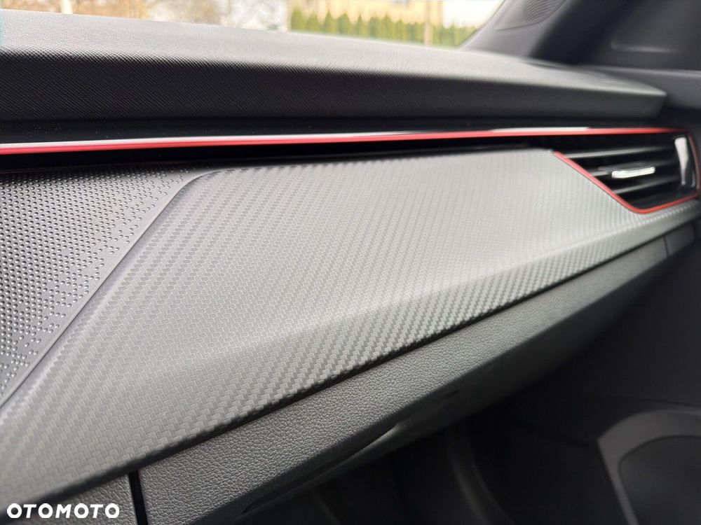 Skoda Kamiq 1.5 TSI Monte Carlo DSG - 14