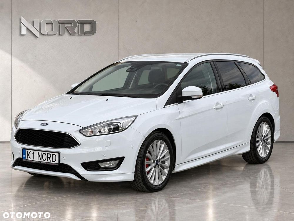 Ford Focus 1.0 EcoBoost Titanium - 4