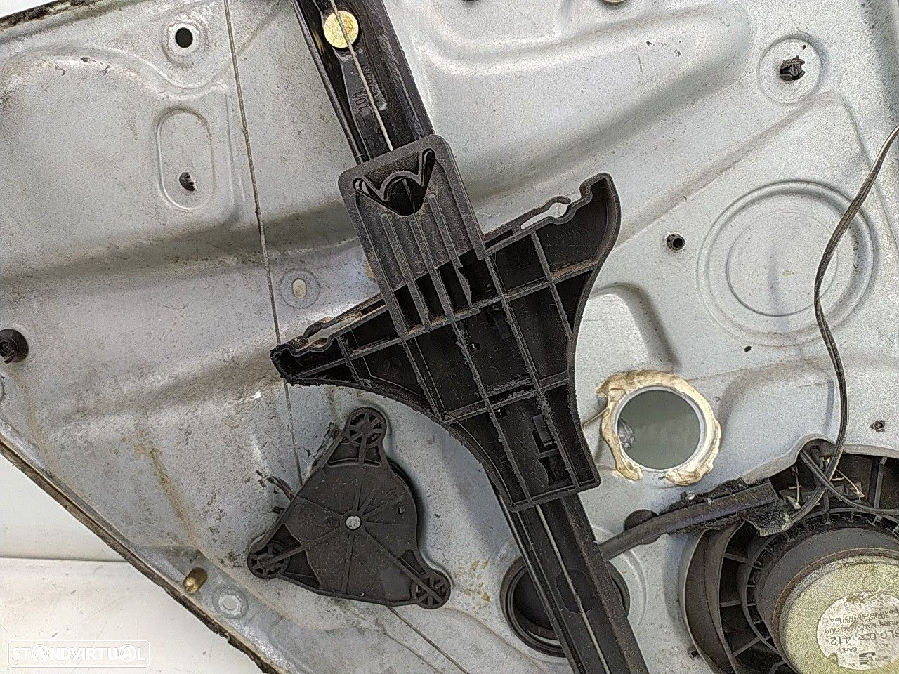 Elevador Elect Tras Dto Volkswagen Golf Iv (1J1) - 4