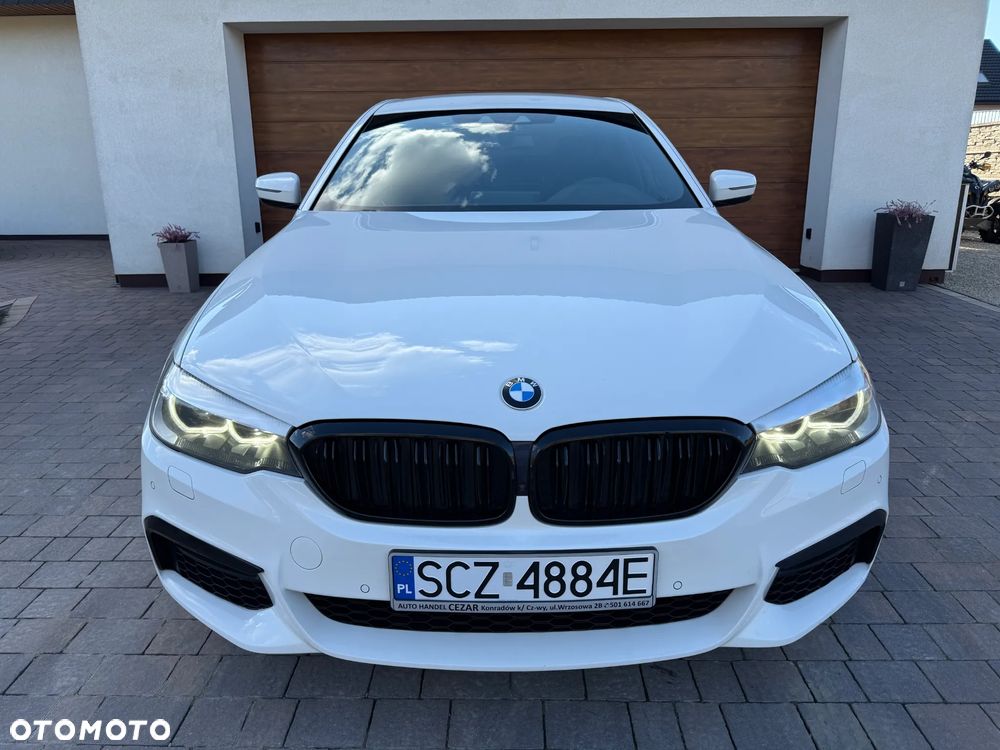 BMW Seria 5 520d xDrive M Sport sport - 2