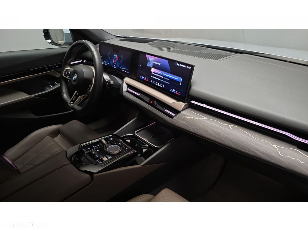 BMW Seria 5 - 27