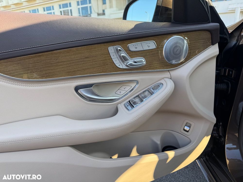 Mercedes-Benz C - 15