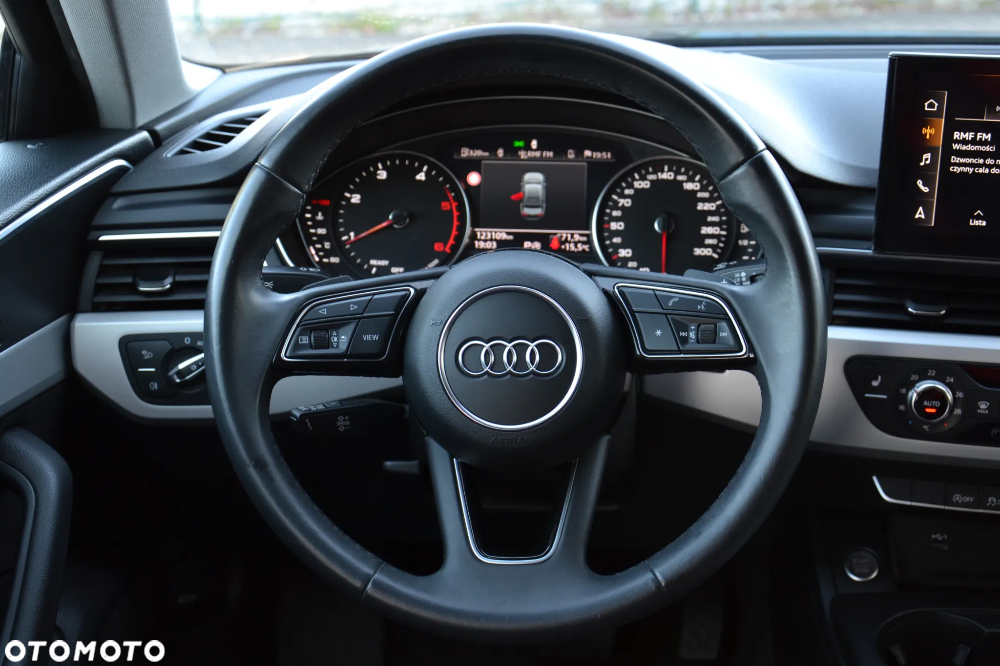Audi A4 - 24