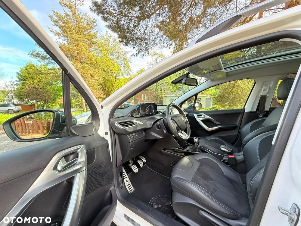 Peugeot 2008 PureTech 110 Stop&Start Crossway - 14