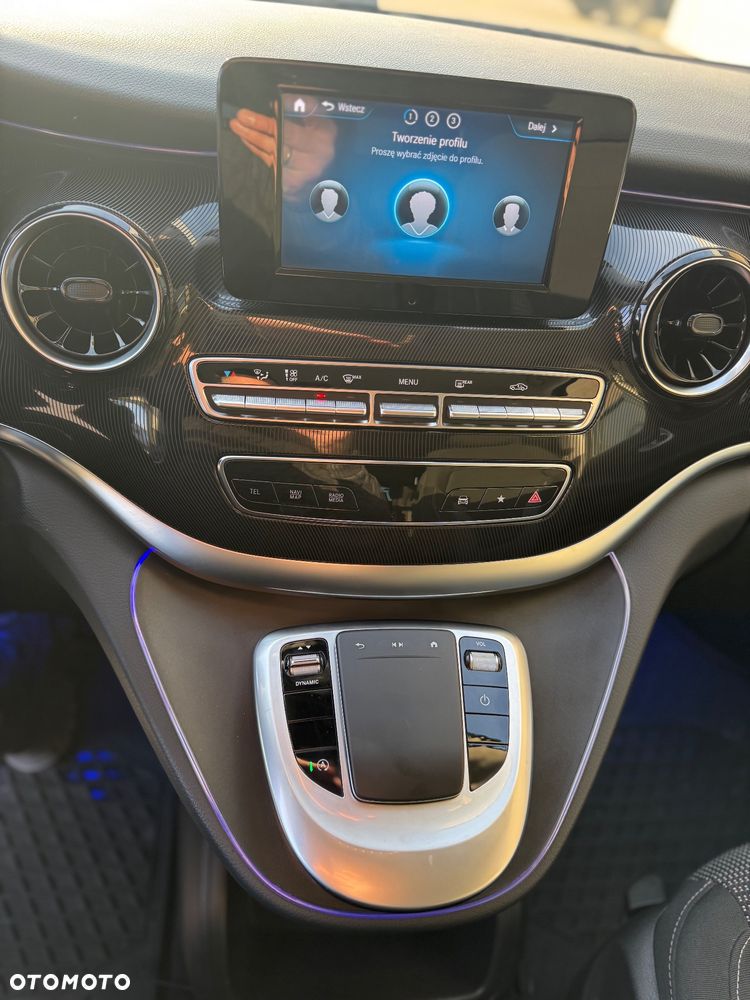 Mercedes-Benz Klasa V 250 d 9G-Tronic - 17