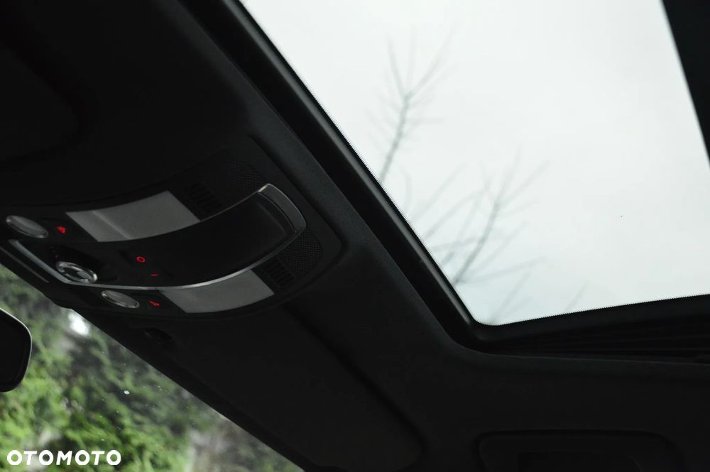 Audi A6 Avant 3.0 TDI DPF quattro tiptronic - 27