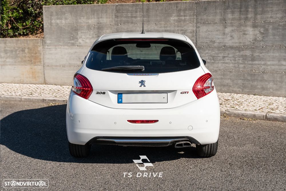Peugeot 208 1.6 THP GTi - 4