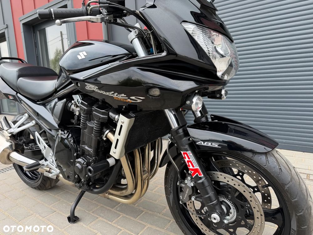Suzuki Bandit - 18
