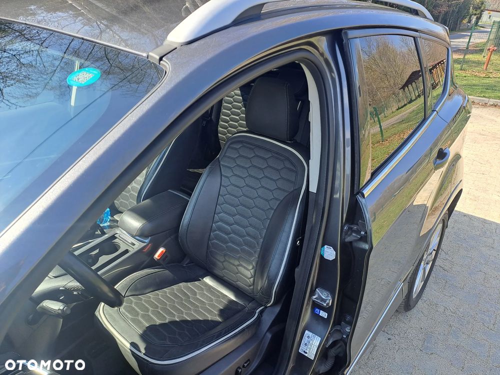 Ford Kuga 2.0 TDCi 4x4 Vignale - 26