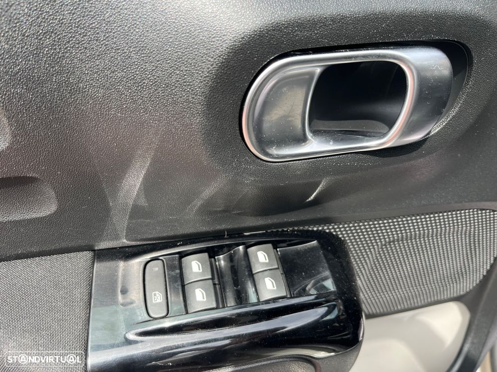 Citroën C3 1.2 PureTech C-Series - 20