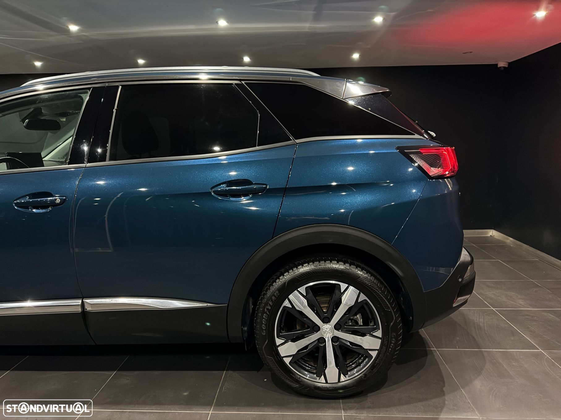 Peugeot 3008 1.2 PureTech Allure Pack EAT8 - 5