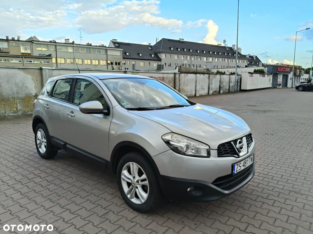 Nissan Qashqai 2.0 Visia - 1