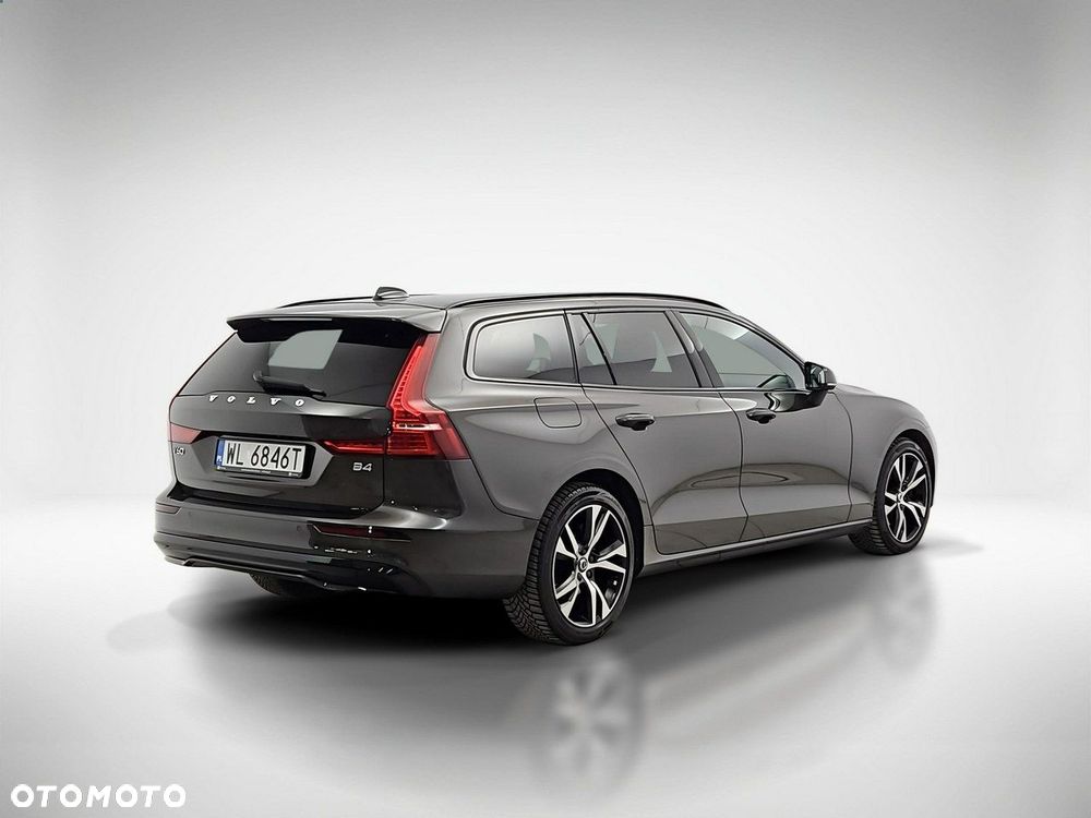 Volvo V60 B4 D Plus Dark - 5
