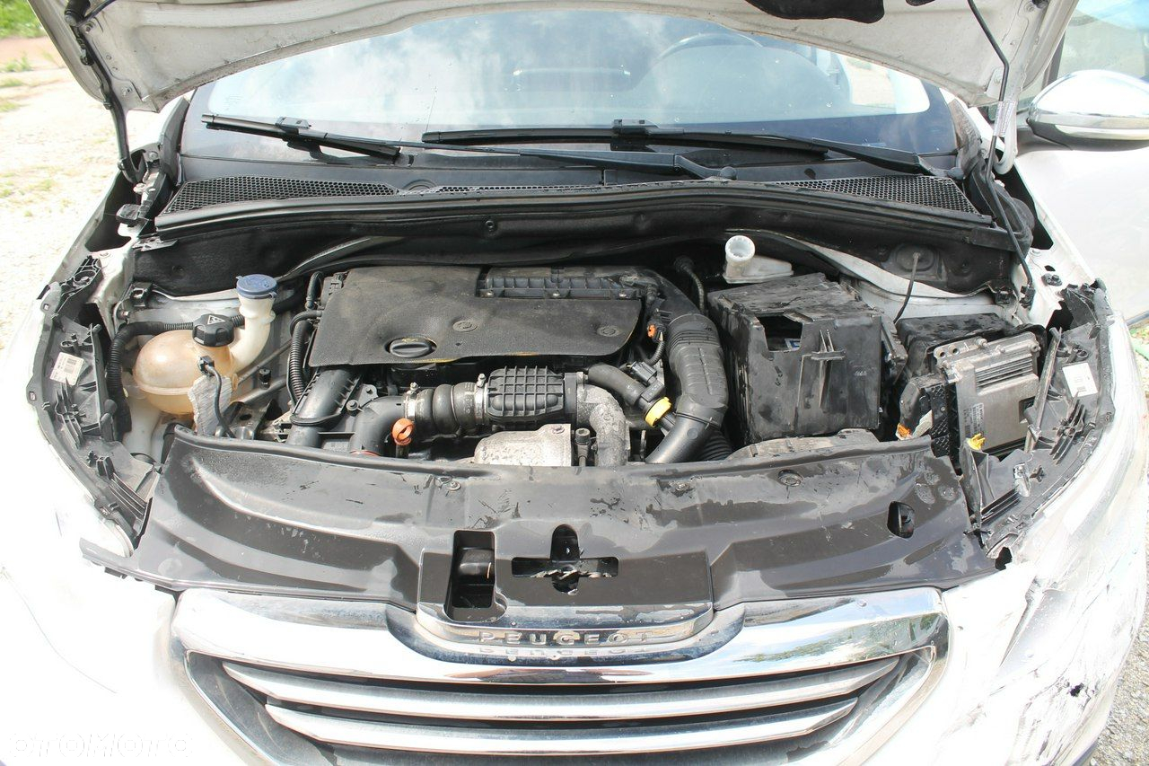 Peugeot 2008 - 14