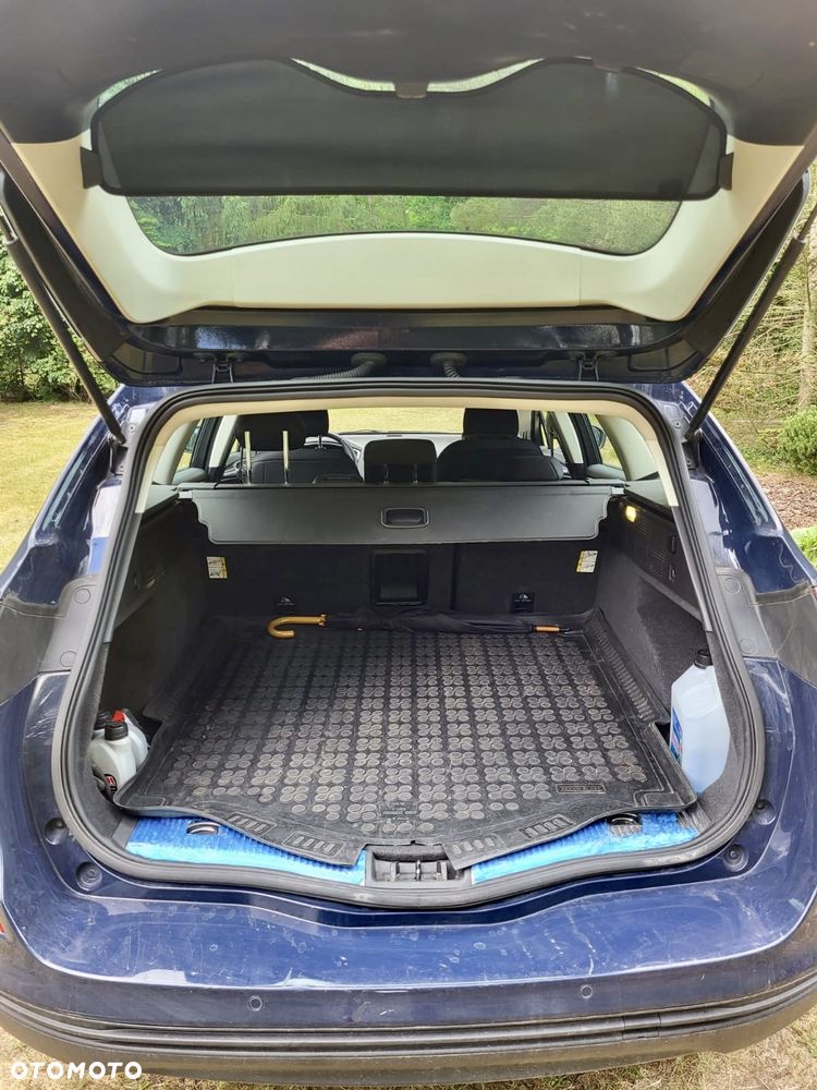 Ford Mondeo 2.0 TDCi Trend PowerShift - 5