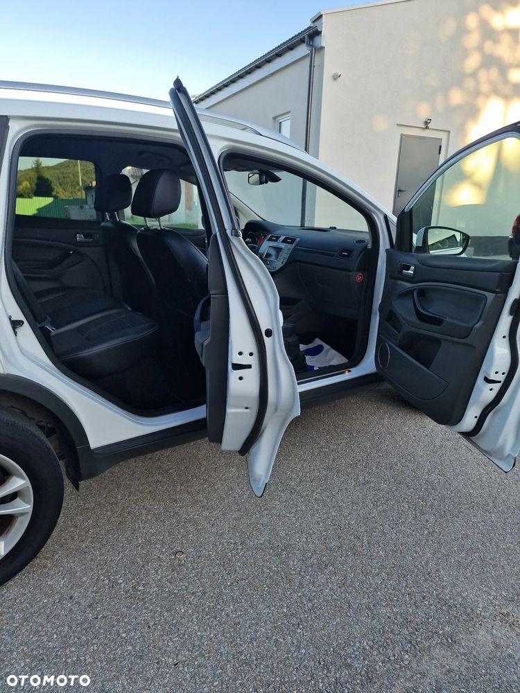 Ford Kuga 2.0 TDCi Titanium - 23