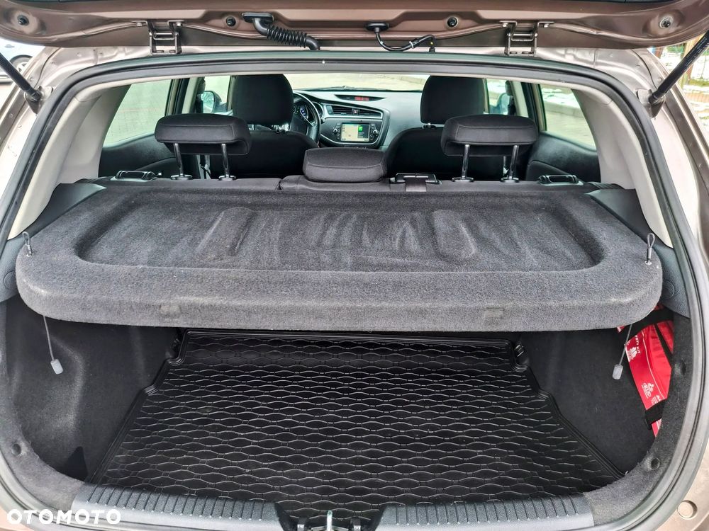 Kia Ceed - 6