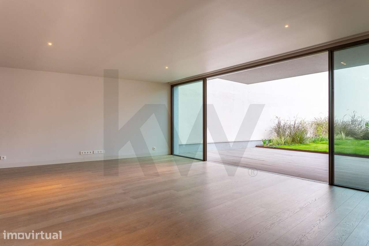 Edifício NAU | Apartamento T2 Luxo na Rua Rodrigues Sampaio | Imóvel A - Grande imagem: 4/34