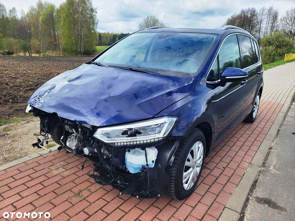 Volkswagen Touran 1.5 TSI ACT OPF DSG Highline - 6