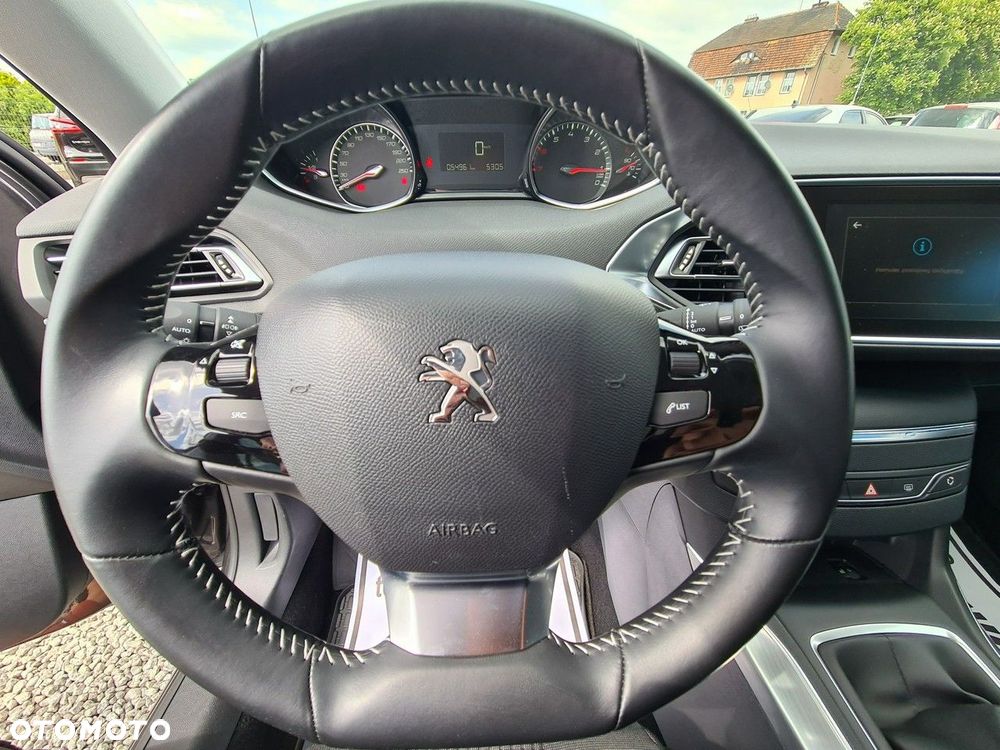 Peugeot 308 SW PureTech 130 Allure - 20