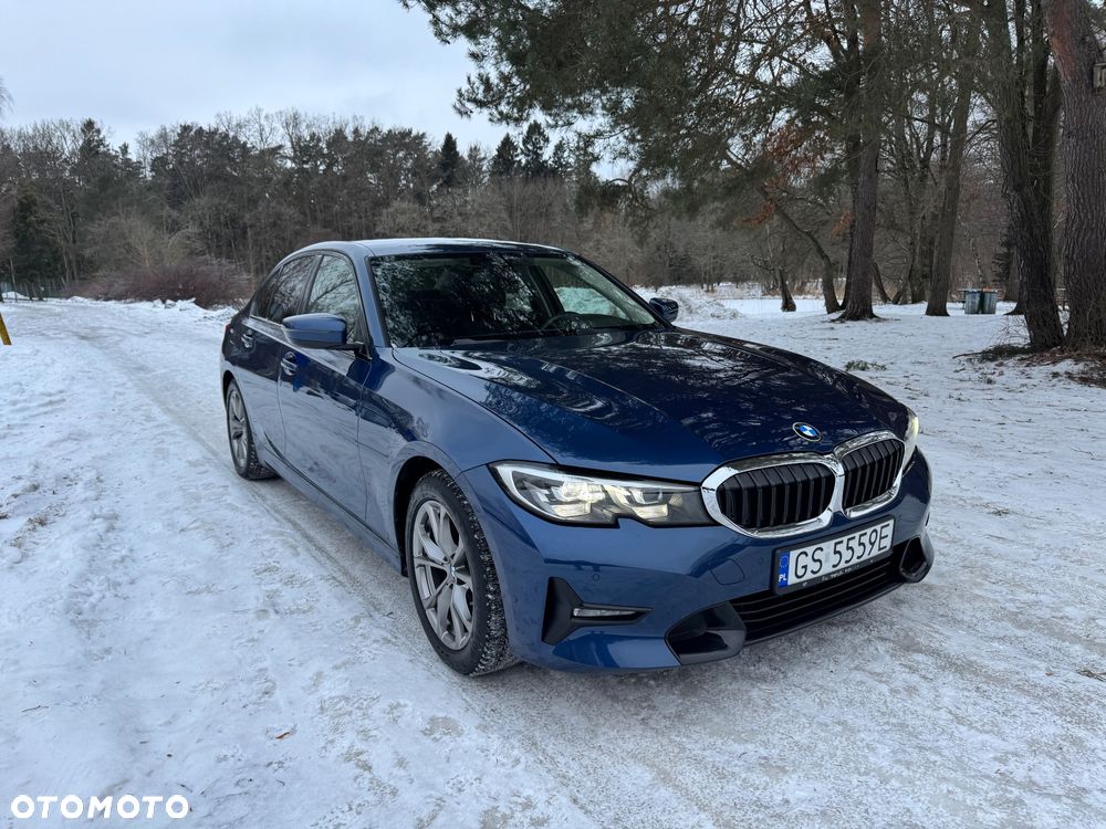 BMW Seria 3 318d Sport Line - 1