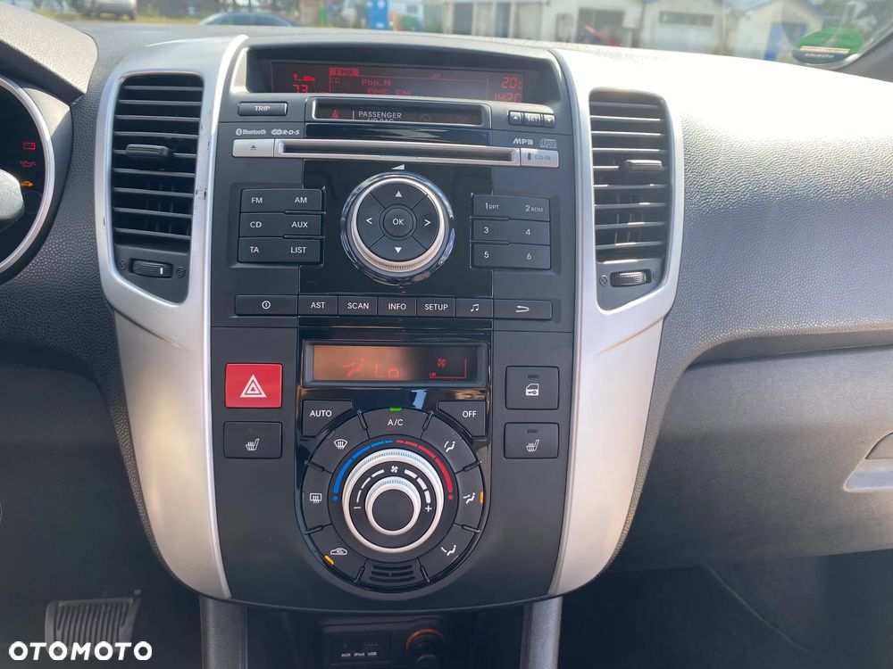 Kia Venga 1.6 CVVT Automatik Vision - 19