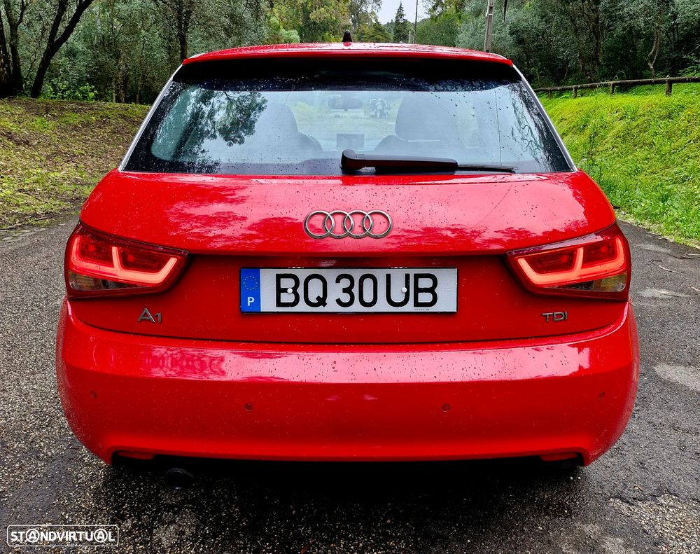 Audi A1 1.6 TDI S line Sport Pack - 6