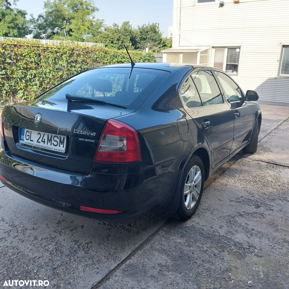 Skoda Octavia 1.6 TDI Ambiente - 3