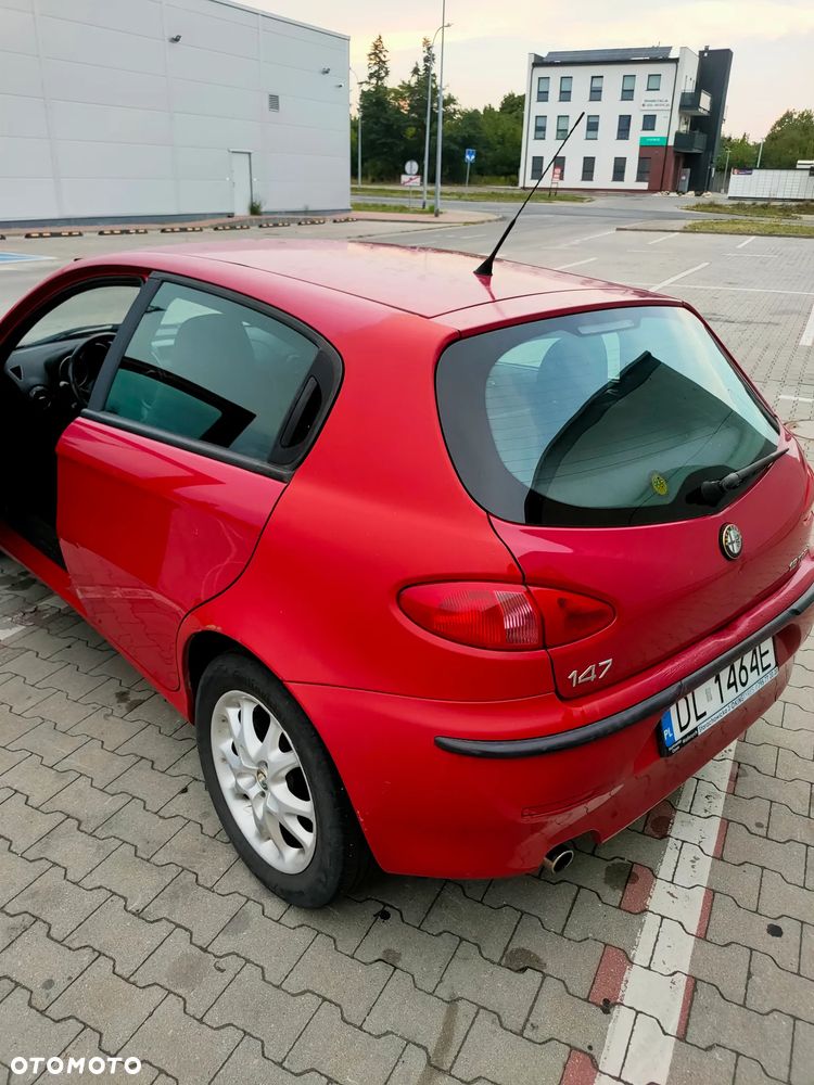 Alfa Romeo 147 1.6 Twin Spark 16V 120 - 3