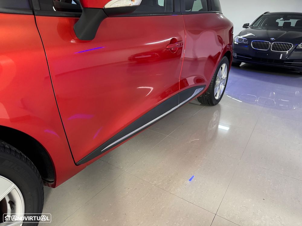 Renault Clio Sport Tourer 1.5 dCi Dynamique S - 24