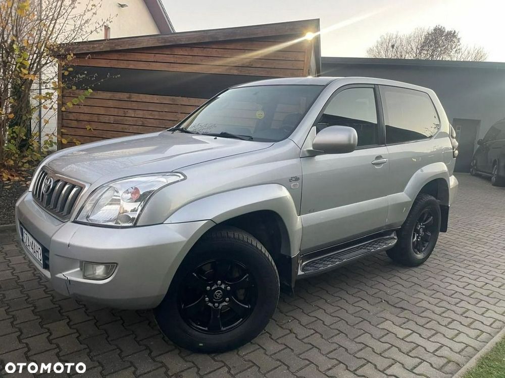 Toyota Land Cruiser 3.0 D Luna Comfort - 2