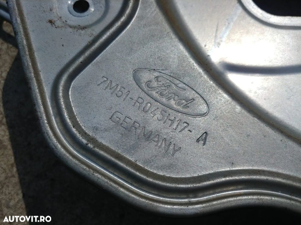 macara usa stanga fata ford kuga 1 7m51-r045h17-a - 2