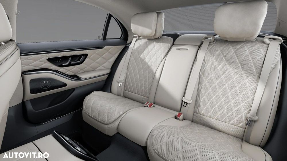 Mercedes-Benz S - 8