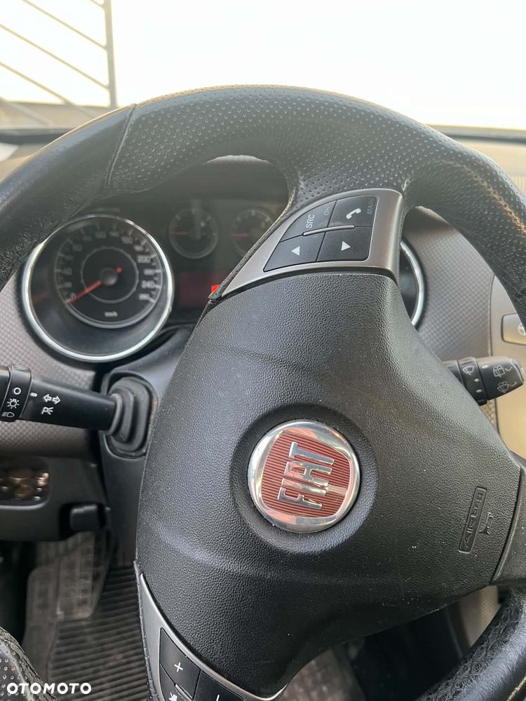 Fiat Bravo 1.9 Multijet Estiva Blue&Me - 13