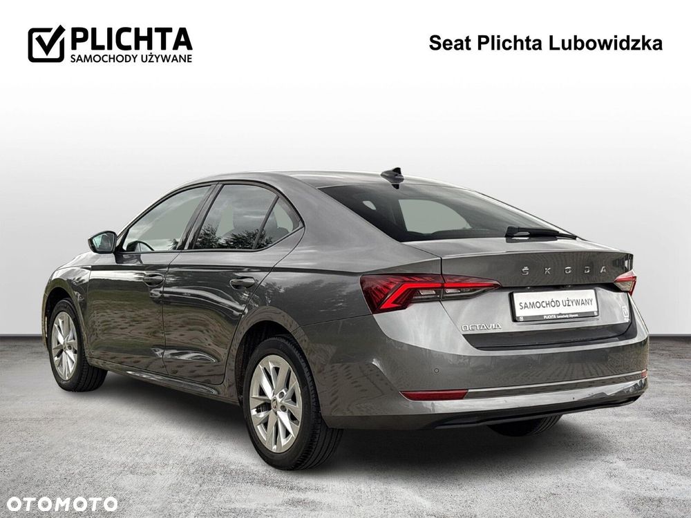 Skoda Octavia 2.0 TDI Ambition DSG - 3