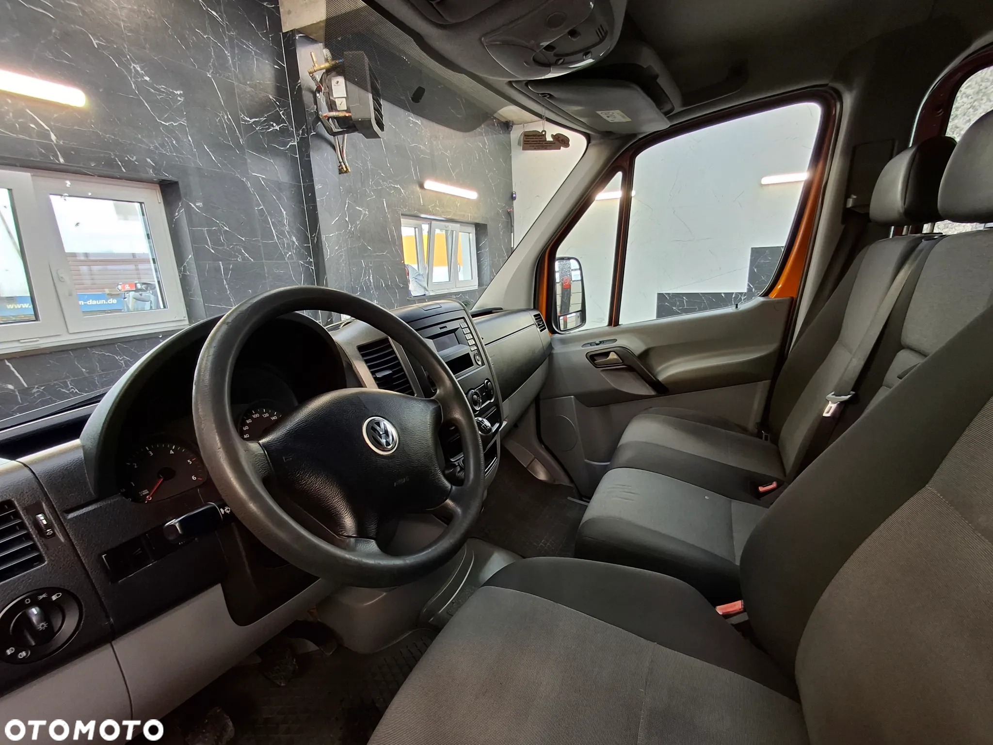 Volkswagen Crafter Lift 2016r Doka Brygadówka Dubel Kabina 7 Osób Plandeka Hak Webasto Klimatyzacja - 9