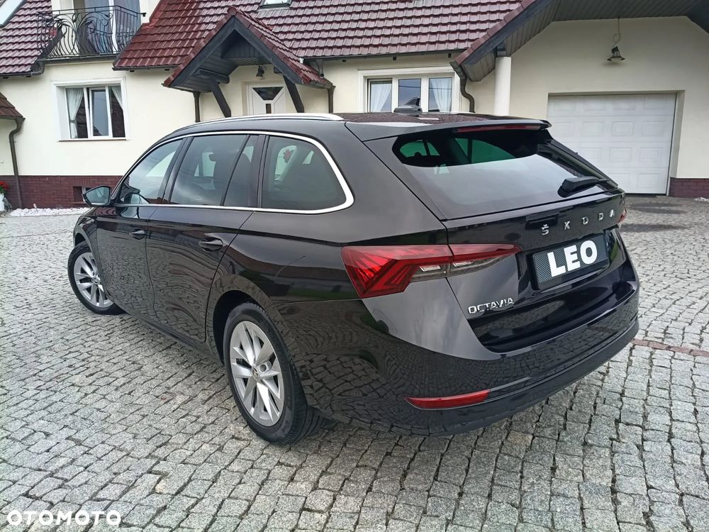 Skoda Octavia - 8