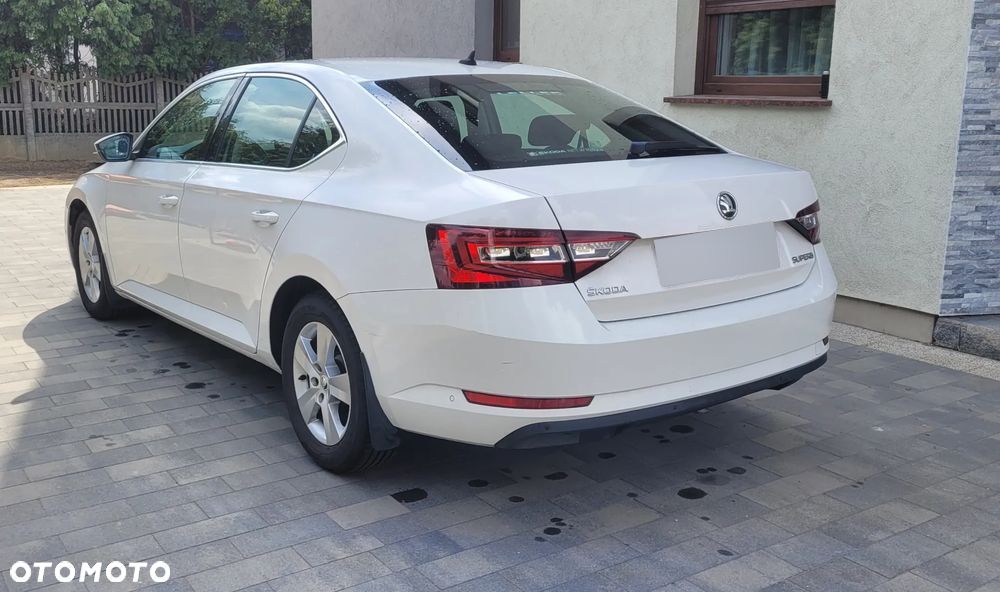 Skoda Superb - 5