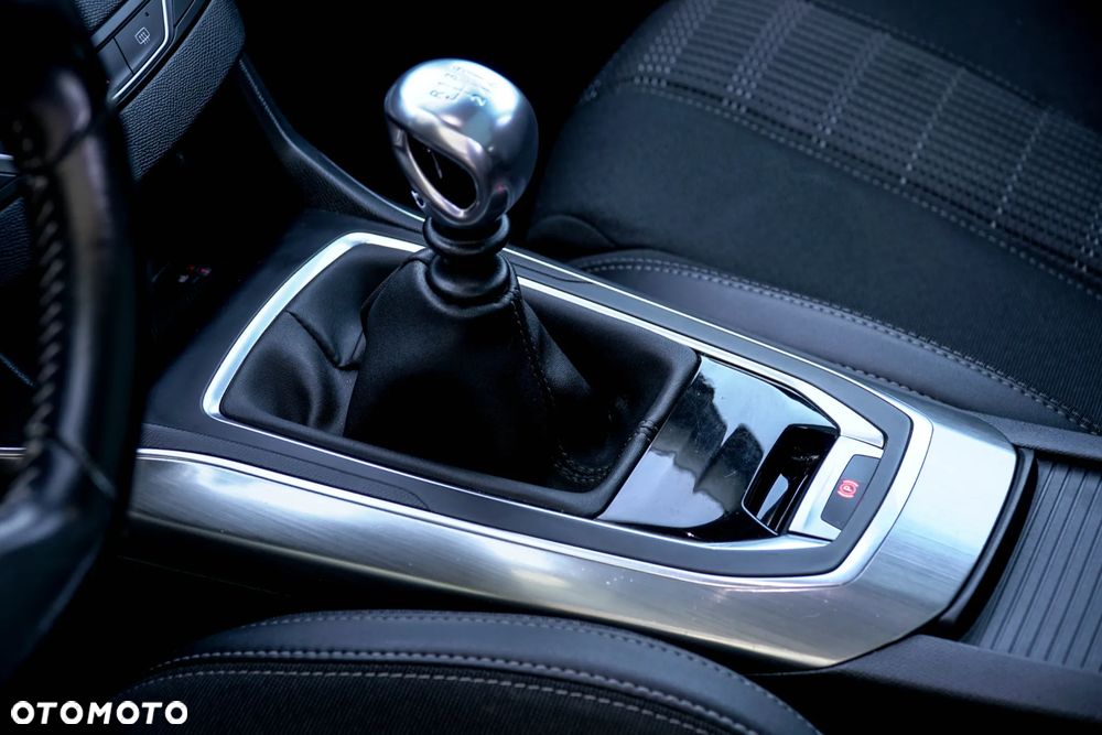 Peugeot 308 - 34