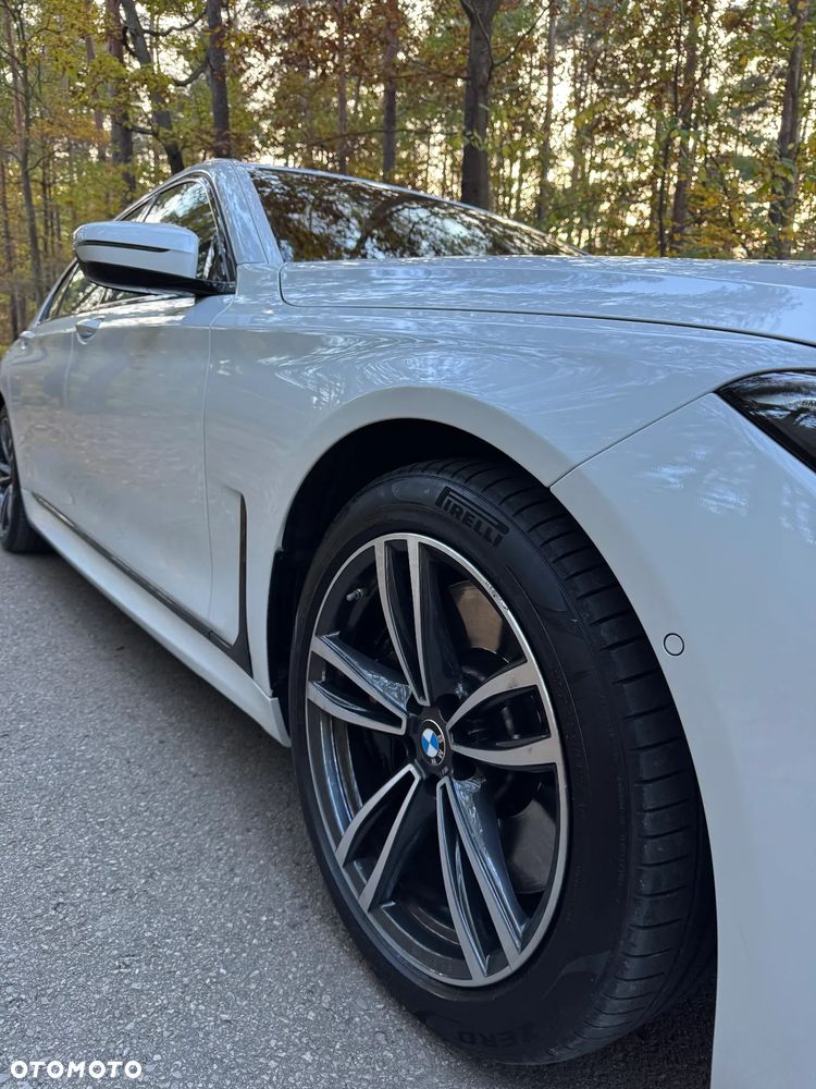 BMW Seria 7 740Li xDrive sport - 9